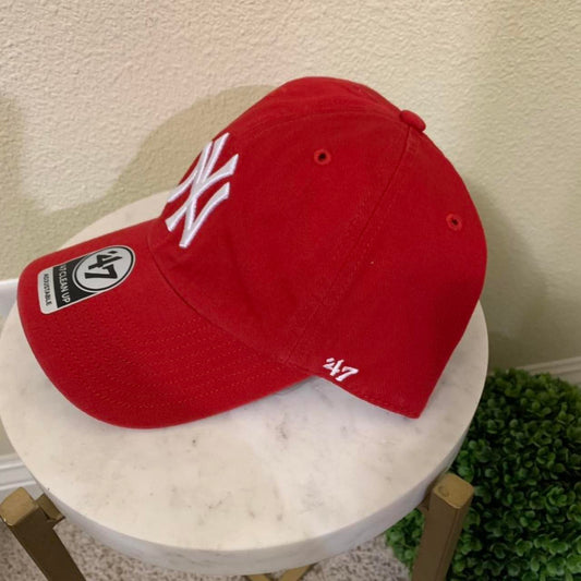 Yankees Hat (red)